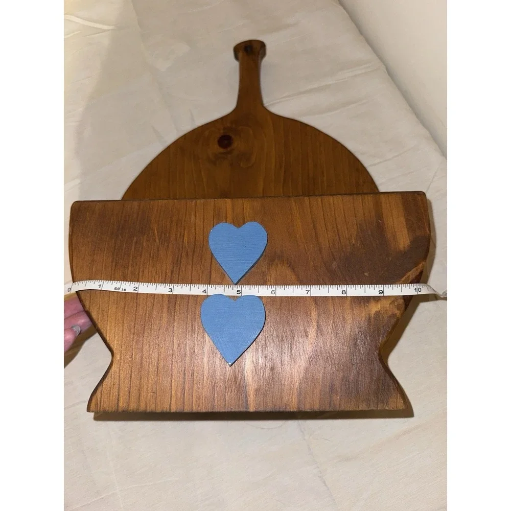 Vintage Wooden Paper Plate Holder Farmhouse Country Cottage Grandmacore Hearts